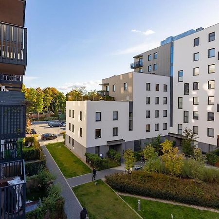 Warsaw Ulrychow Apartment With Parking By Renters المظهر الخارجي الصورة