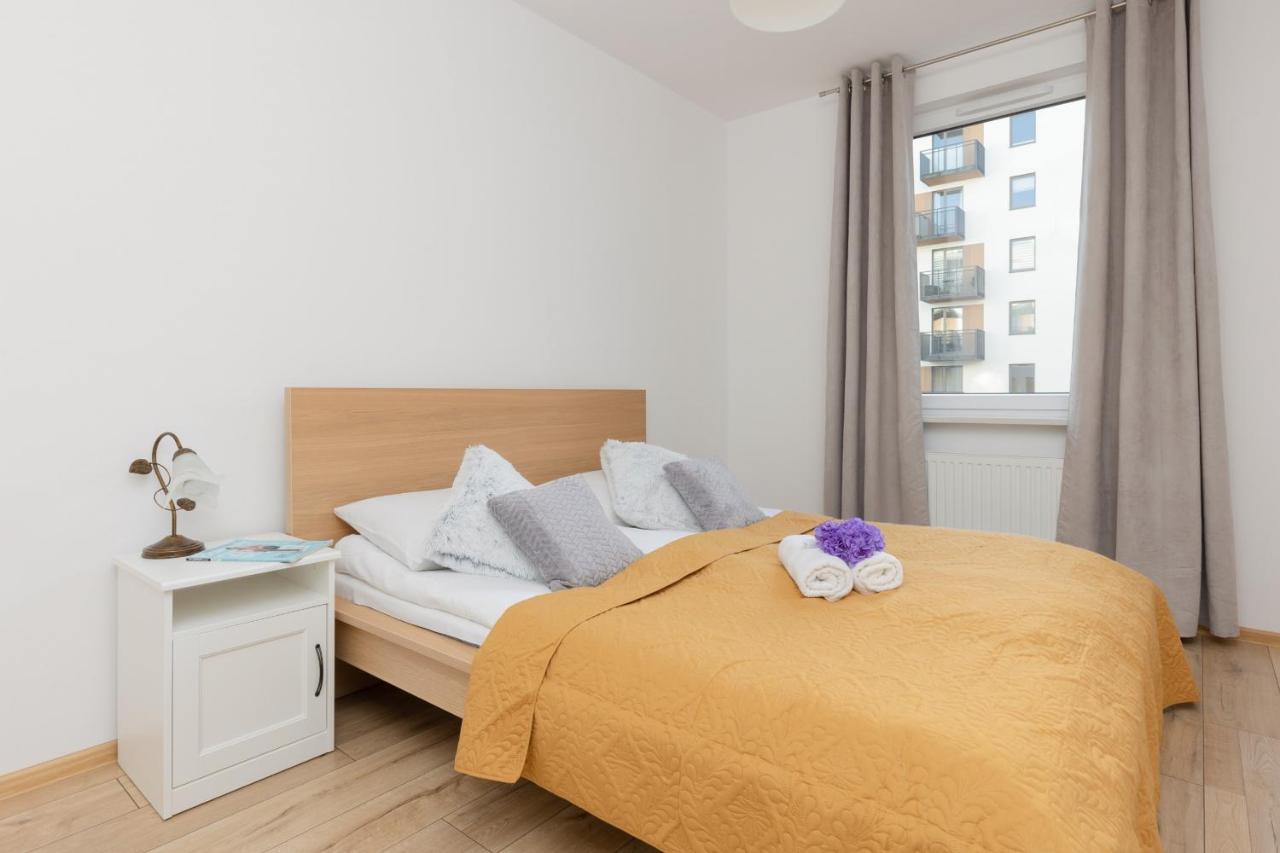 Warsaw Ulrychow Apartment With Parking By Renters المظهر الخارجي الصورة